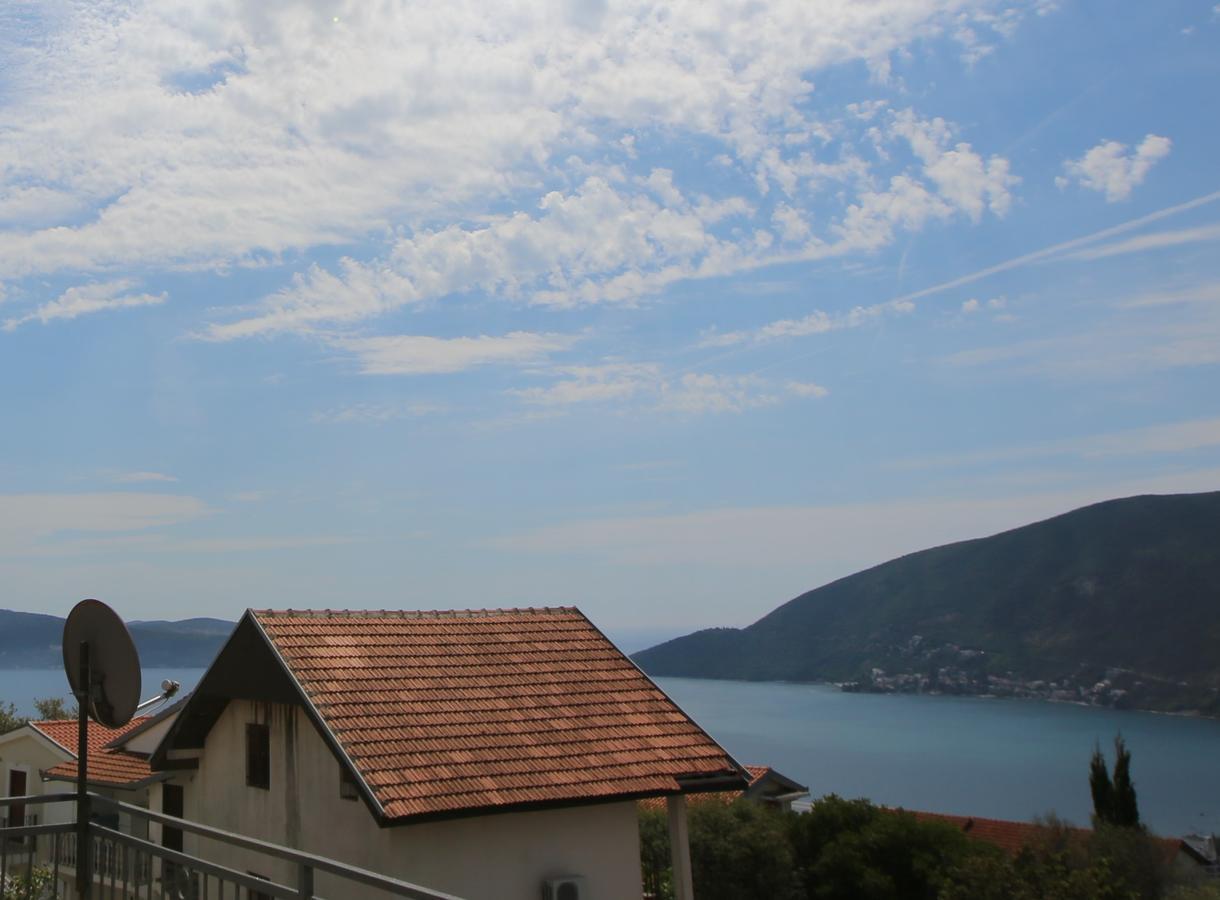 Villa House By The Sea Herceg Novi Exterior foto