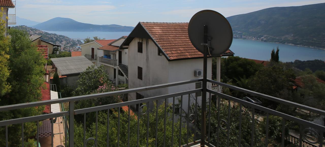 Villa House By The Sea Herceg Novi Exterior foto